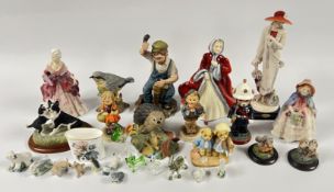 A BOX OF CABINET ORNAMENTS TO INCLUDE 3 X ROYAL DOULTON FIGURINES, GRANNY'S SHAWL,