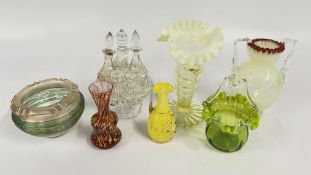 A QUANTITY OF VICTORIAN AND LATER GLASSWARE TO INCLUDE VASELINE GLASS VASES AND CRUET ETC.