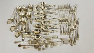 AN OLD ENGLISH PATTERN SILVER CANTEEN: 12 SERVING SPOONS, 12 DESSERT SPOONS, 12 TABLE FORKS,