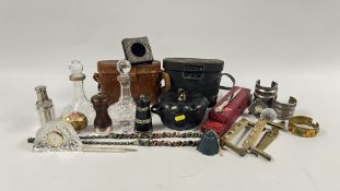 A LARGE GROUP OF COLLECTABLES TO INCLUDE TWO GOOD QUALITY DECANTERS AND STOPPERS,