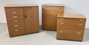 COLLECTION OF MID-CENTURY SCHREIBER TEAK EFFECT FURNITURE TO INCLUDE FIVE DRAWER CHEST OF DRAWERS,