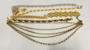 A GROUP OF 8 PIECES OF DESIGNER 