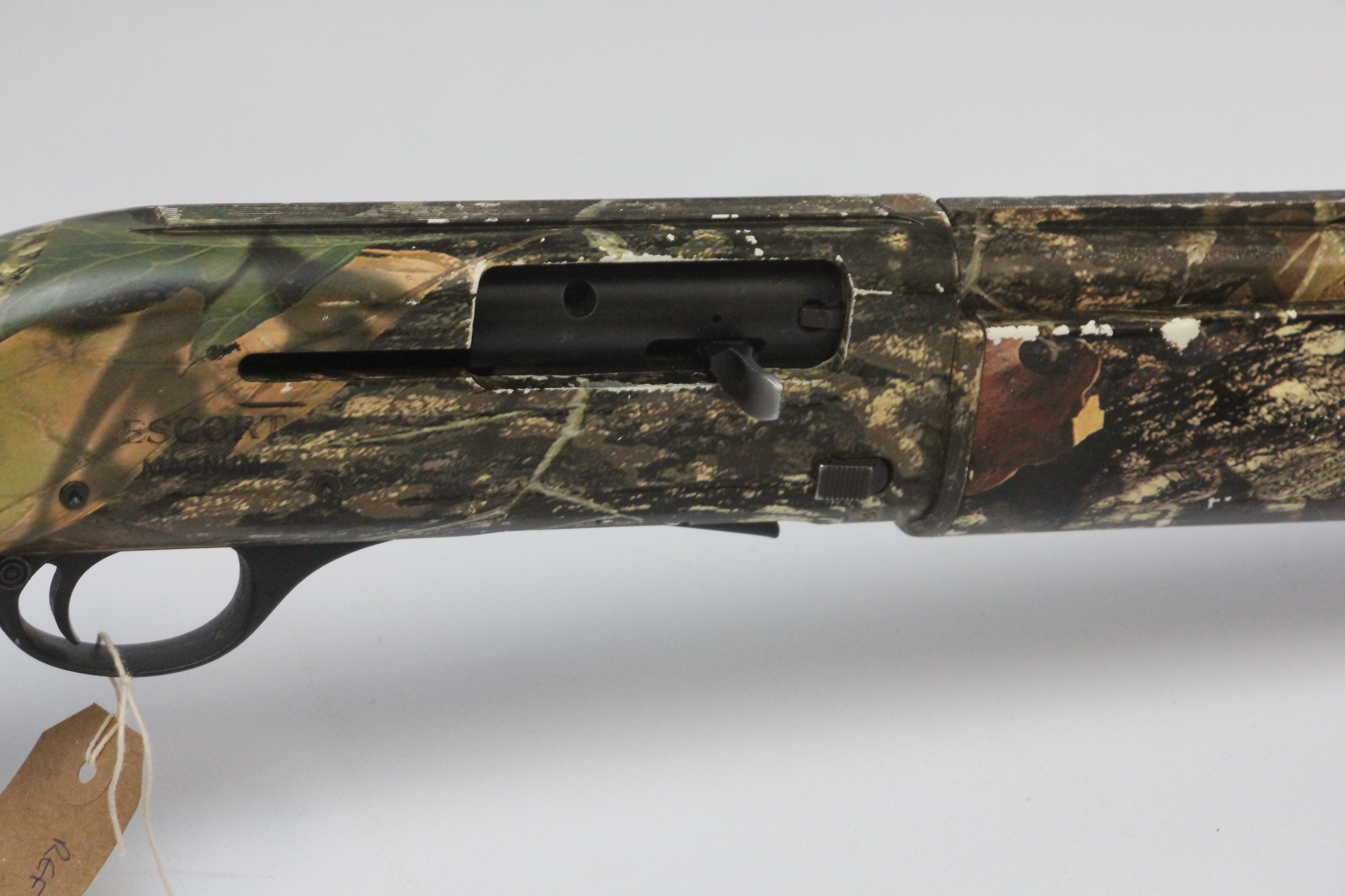RFD SALE ONLY - HATSAN ESCORT MAGNUM 12 GAUGE SEMI AUTO THREE SHOT SHOTGUN, - Image 4 of 17