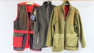 4 PIECES OF SHOOTING CLOTHING TO INCLUDE DEERHUNTER M SKEET JACKET,