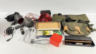 DEBEN TRACER LAMPS WITH ACCESSORIES + 1 OTHER 12V LAMP AND BATTERY + JACK PYKE CARTRIDGE BAG,