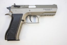 MAGNUM RESEARCH DESERT EAGLE Co2 .