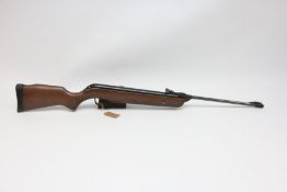 GAMO 610 AIR RIFLE .