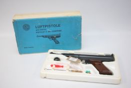 A BOXED VINTAGE LUFTPISTOLE .22 MODEL LP3.
