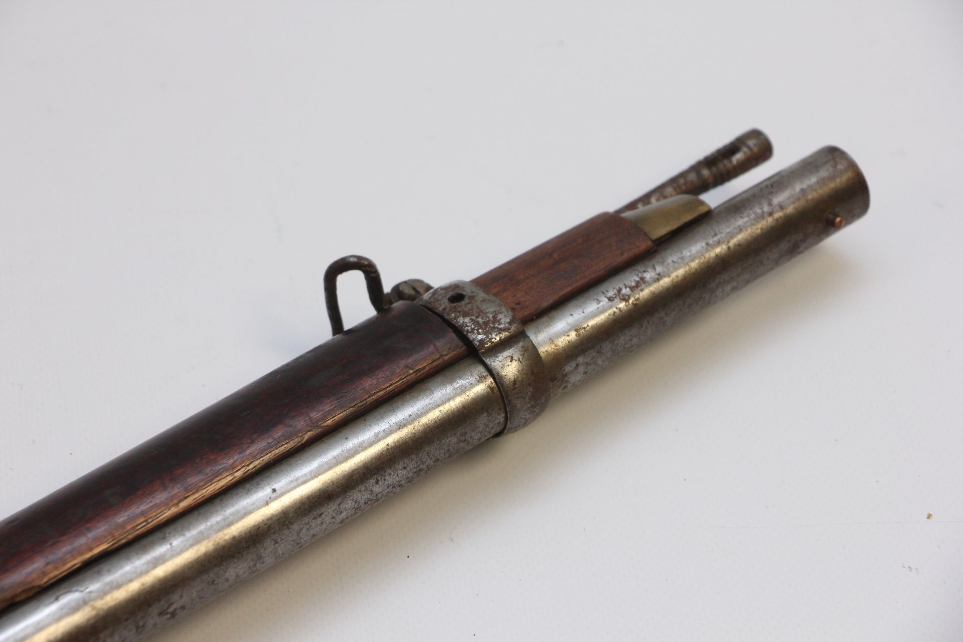 19th CENTURY ENFIELD TYPE TWO BAND CARBINE MUSKET STAMPED 551 WITH ...
