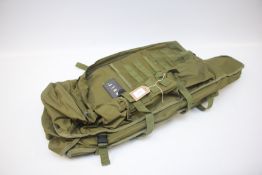 GREEN CANVAS WULF RIFLE CASE / BACKPACK.