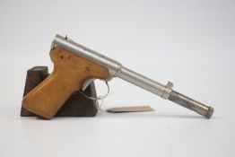 VINTAGE DIANA MOD 2 PISTOL WITH PELLET PROBE AND ALUMINIUM CASE - (ALL GUNS TO BE INSPECTED AND
