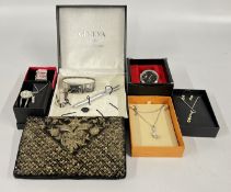 A GROUP OF DESIGNER BRANDED WATCHES TO INCLUDE HENLEYS & PINEAPPLE + BOX,