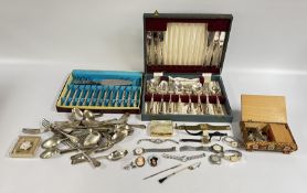 A GROUP OF ASSORTED VINTAGE ENAMEL BADGES AND COINAGE, CAMEO AND MOURNING BROOCH A/F,