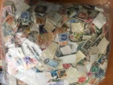 STAMPS: BOX WITH A VAST QUANTITY COMMONWEALTH LOOSE AND IN BAGS SORTED BY COUNTRIES.