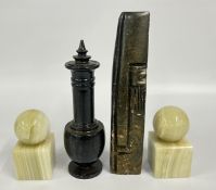 A PAIR OF POLISHED HARD STONE SPHERE BOOKENDS, H 14.