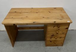 A HONEY PINE 4 DRAWER DESK, W 120 X D 60 X H 71CM.
