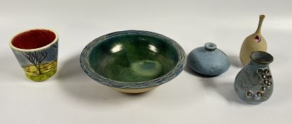 A GROUP OF STUDIO POTTERY EXAMPLES TO INCLUDE A BUD VASE BEARING MONOGRAM LG.
