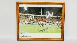 FRAMED AND GLAZED COLOURED PHOTOGRAPH OF THE 1966 WORLD CUP FINAL SIGNED BY MARTIN PETERS AND JIMMY
