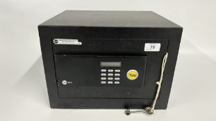 YALE HOME SAFE WITH KEY AND ORIGINAL BOX.