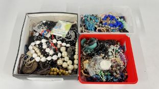3 X BOXES CONTAINING AN EXTENSIVE GROUP OF COSTUME JEWELLERY TO INCLUDE BEADED NECKLACES AND