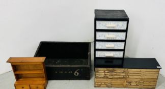 VINTAGE WOODEN 16 DRAWER WORKSHOP CABINET CONTAINING A QUANTITY OF VINTAGE NUTS, BOLTS, WASHERS,