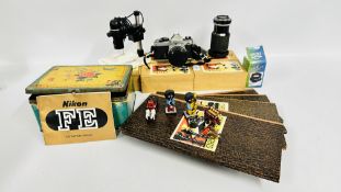 GROUP OF COLLECTABLES TO INCLUDE VINTAGE NIKON FE4026477 CAMERA PLUS NIKON LENS SERIES E AND