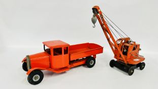LARGE TIN PLATE TRI-ANG TIPPER TRUCK ALONG WITH A TIN PLATE TRI-ANG CRANE.