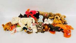 A COLLECTION OF 'BEANIES' SOFT TOYS TO INCLUDE SPUNKY, BUSHY, FLIP, MATTIE, HALO, SPRING AND LIPS.