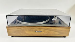 PIONEER PL-12D-II STEREO TURNTABLE COMPLETE WITH INSTRUCTIONS AND ORIGINAL BOX - SOLD AS SEEN.