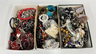 3 X BOXES CONTAINING AN EXTENSIVE GROUP OF COSTUME JEWELLERY TO INCLUDE BEADED NECKLACES AND