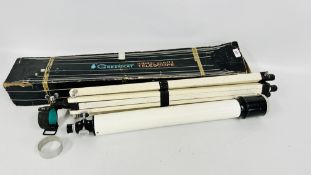 VINTAGE GREENKAT TELESCOPE WITH TRIPOD.