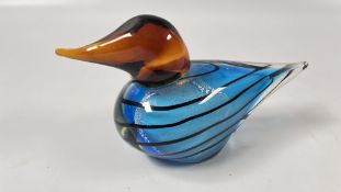 AM IMPRESSIVE ART GLASS DUCK IN THE MURANO STYLE, L 21CM.