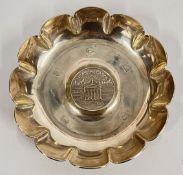 A ROYAL IRISH SOLID SILVER PIN DISH WITH SHAPED RIM, DUBLIN 1966, DIAMETER 13CM.