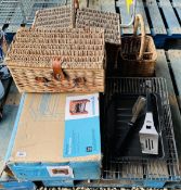 PREMIUM BOXED BUILT IN BBQ, BBQ RACKS AND ACCESSORIES, WICKER PICNIC BASKETS AND WINE CARRIER.