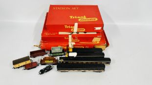 QUANTITY OF TRI-ANG 00 HO GAUGE MODEL RAILWAY TRAINS AND ACCESSORIES TO INCLUDE STATION SET, TRACK,