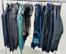 A RAIL CONTAINING A QUANTITY OF GENT'S SUITS, CLOTHING AND JACKETS TO INCLUDE THOMAS NASH, TRESPASS,