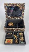 A VINTAGE PAINTED JEWELLERY BOX AND CONTENTS TO INCLUDE A WHITE METAL STONE SET PENDANT NECKLACE,
