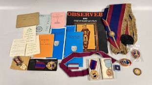 A GROUP OF 1950'S MASONIC REGALIA AND EPHEMERA TO INCLUDE SASHES,