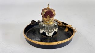 AN ANTIQUE GILT DECORATED CORONATION INKWELL.