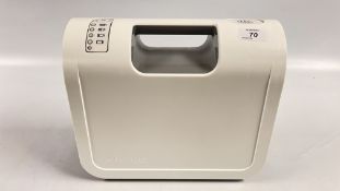 AN AIRFLO 24 COMPRESSOR (NO POWER CABLE) - SOLD AS SEEN.