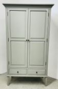 A MODERN GREY FINISH DOUBLE WARDROBE WITH TWO DRAWERS TO BASE, WIDTH 110CM.