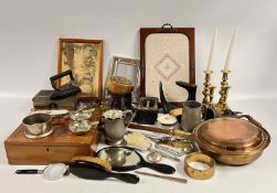 2 X BOXES OF ASSORTED COLLECTIBLES TO INCLUDE BRASS CANDLESTICKS, CAST SHOE LAST, VINTAGE GRINDER,