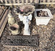 A GROUP OF GARDEN DECORATIVE EFFECTS TO INCLUDE BIRD BATH, CONCRETE PLANTER, RESIN ANGEL,