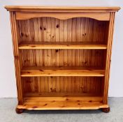 A HONEY PINE THREE TIER BOOKCASE, W 95, D 31, H 103CM.