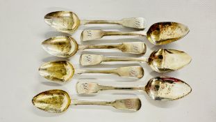 A SET OF 7 ANTIQUE SILVER SPOONS LONDON 1825 INDISTINCT MAKERS MARK.