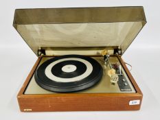 LENCO GL85 TURNTABLE (COLLECTORS ITEM ONLY) - SOLD AS SEEN.