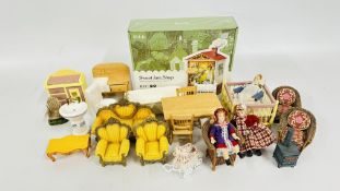 A GROUP OF DOLL'S HOUSE FURNITURE + A BOXED ROLIFE DIY SWEET JAM SHOP.