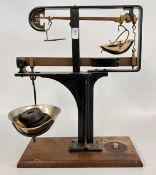 A SET OF VINTAGE W & T AVERY LTD BEAM SCALES.