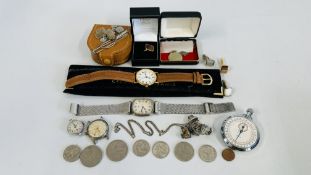 A SILVER NECKLACE AND ST CHRISTOPHER PENDANT,