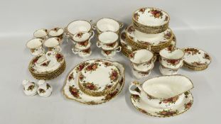 AN EXTENSIVE COLLECTION OF ROYAL ALBERT 